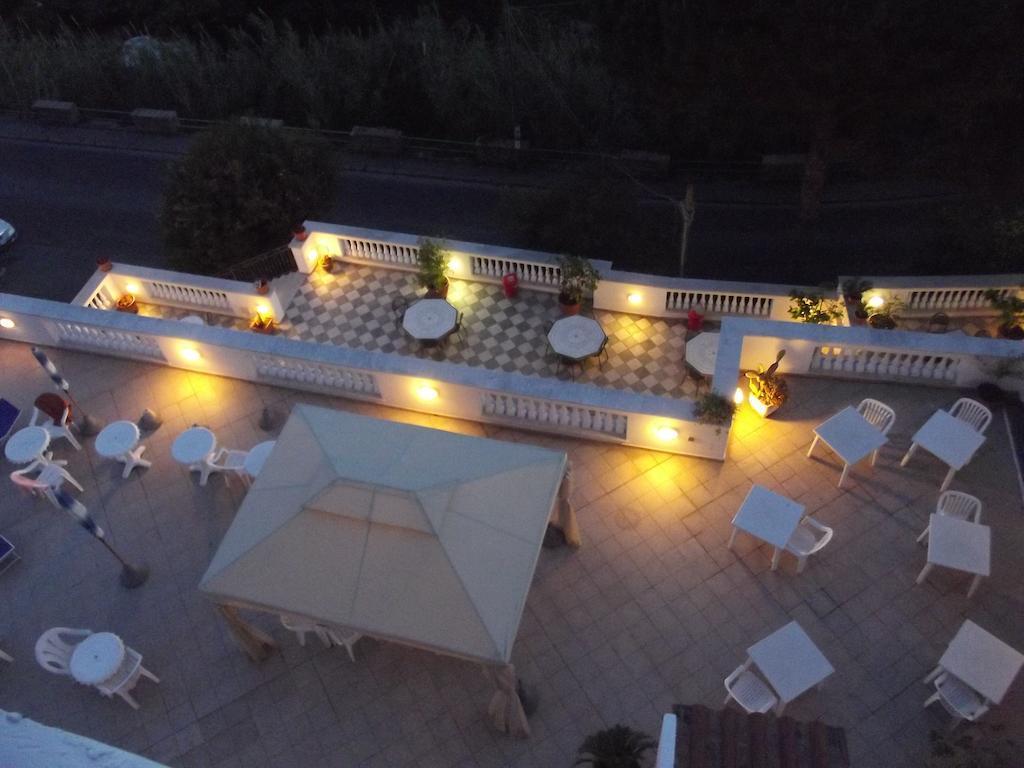 Hotel La Ginestra Forio di Ischia Buitenkant foto