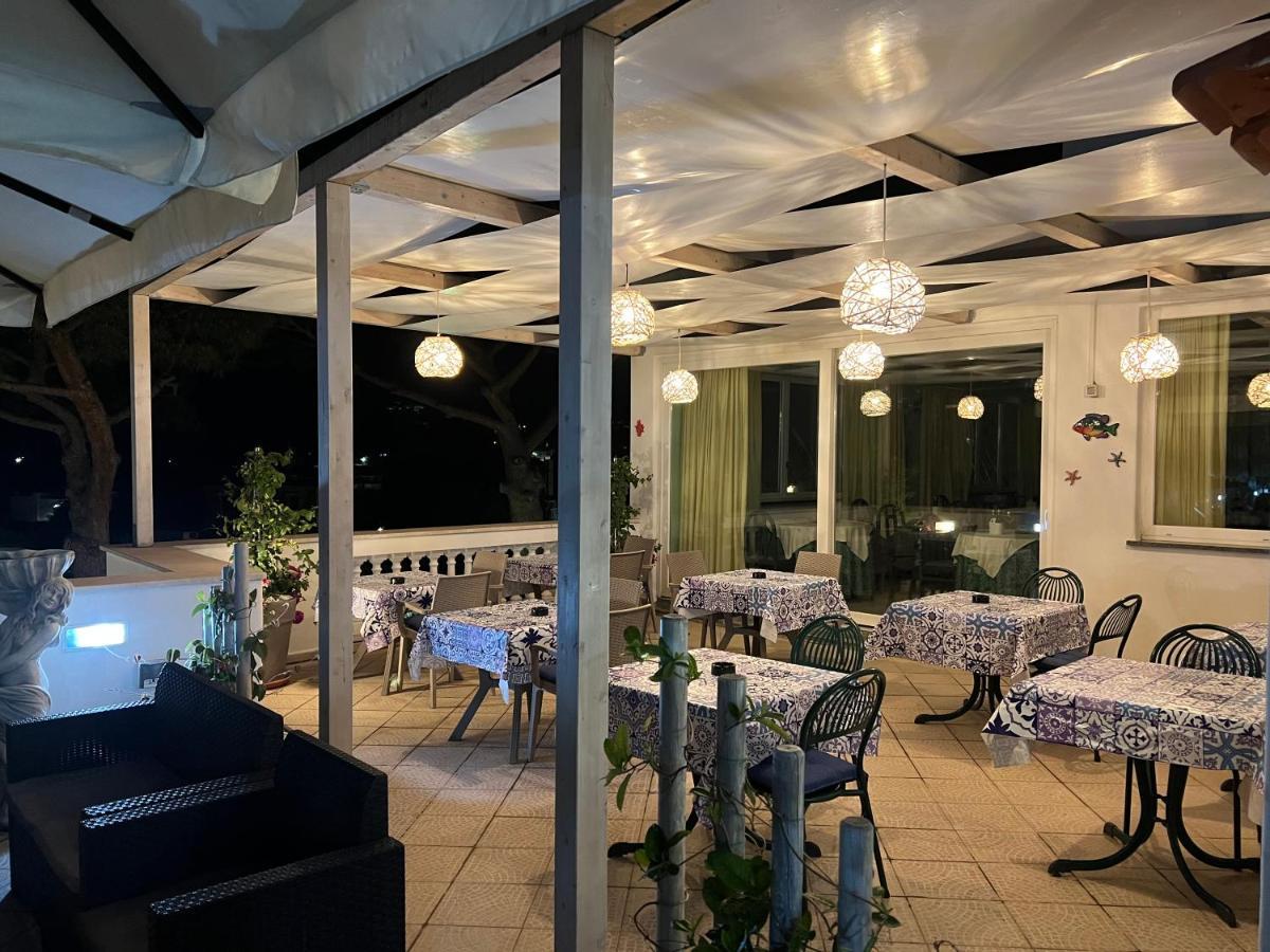Hotel La Ginestra Forio di Ischia Buitenkant foto