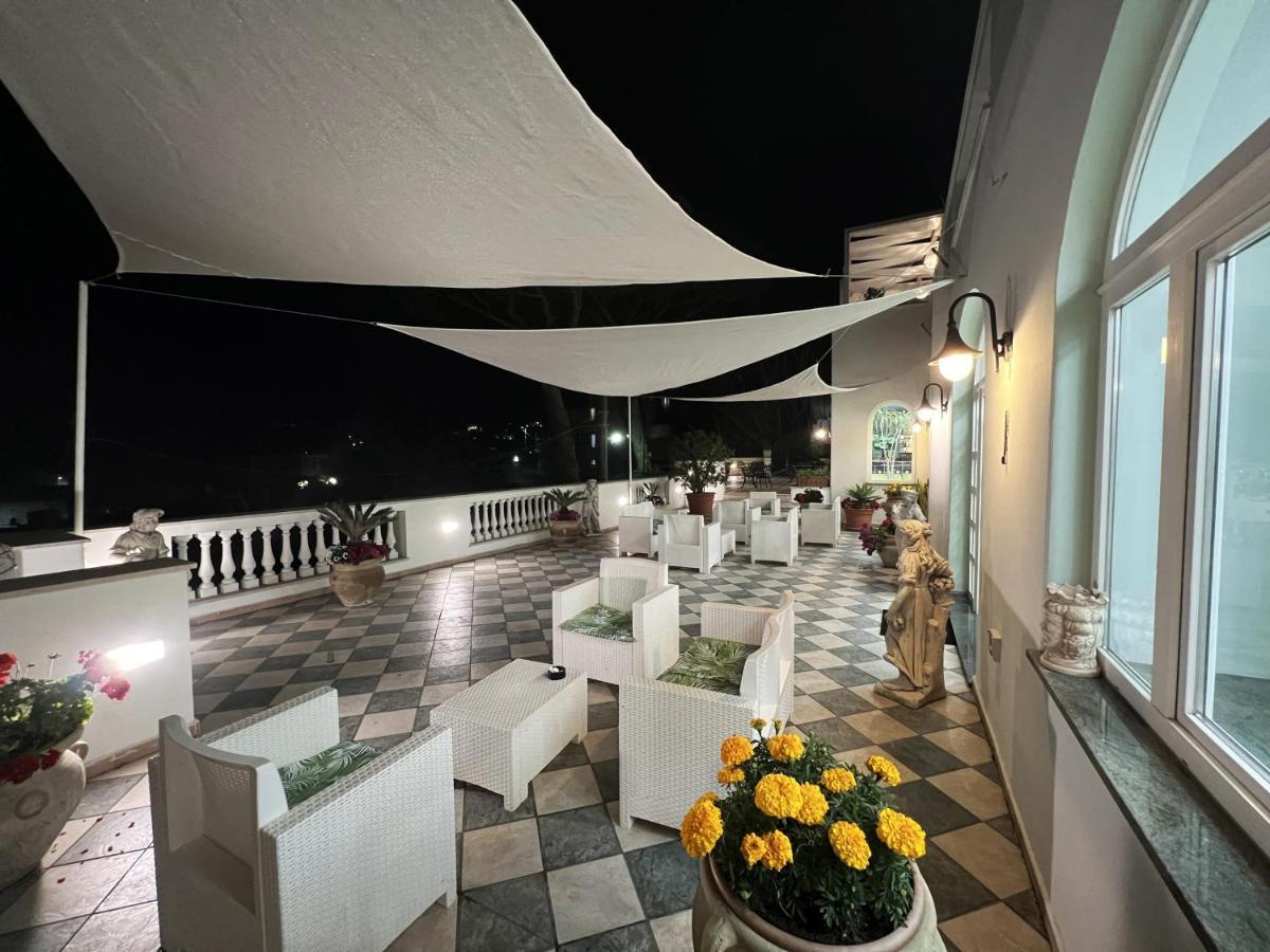 Hotel La Ginestra Forio di Ischia Buitenkant foto