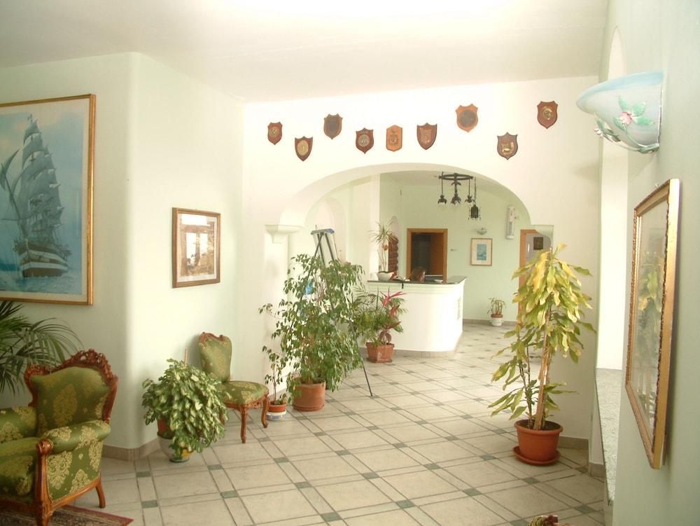 Hotel La Ginestra Forio di Ischia Buitenkant foto