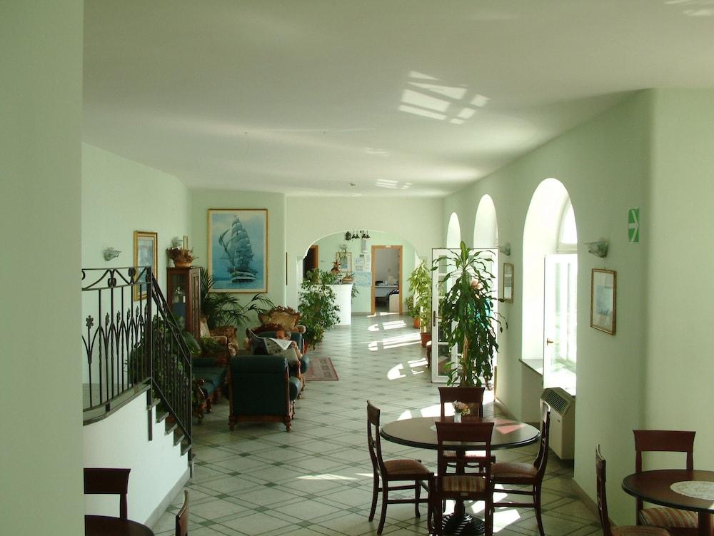 Hotel La Ginestra Forio di Ischia Buitenkant foto